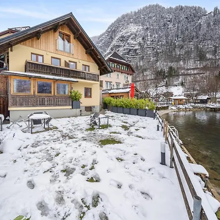 Lakeside 4 - Mit Balkon