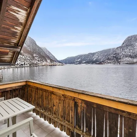 Lakeside 4 - Mit Balkon Homestay Hallstatt